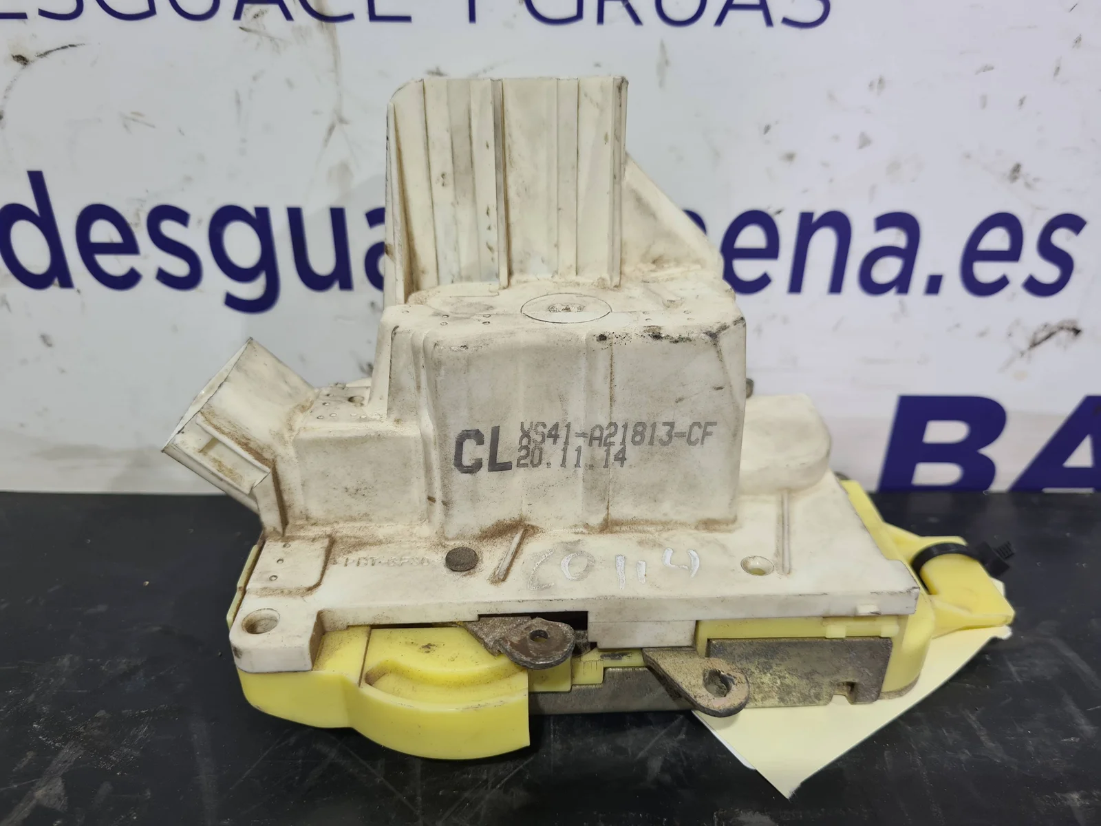 Foto de CERRADURA PUERTA DELANTERA IZQUIERDA FORD FOCUS BERLINA (CAK) referencia XS41A21813CF