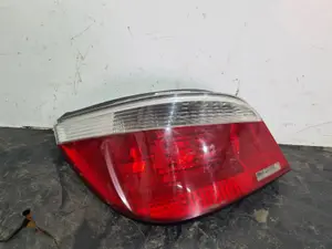 Foto de PILOTO TRASERO IZQUIERDO BMW SERIE 5 BERLINA (E60) referencia 15823703