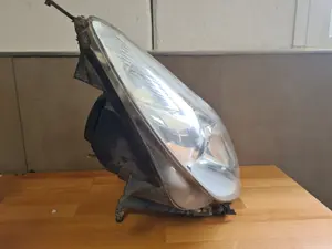 Foto de FARO DERECHO CITROEN C5 BERLINA referencia 9650115380 foto 2