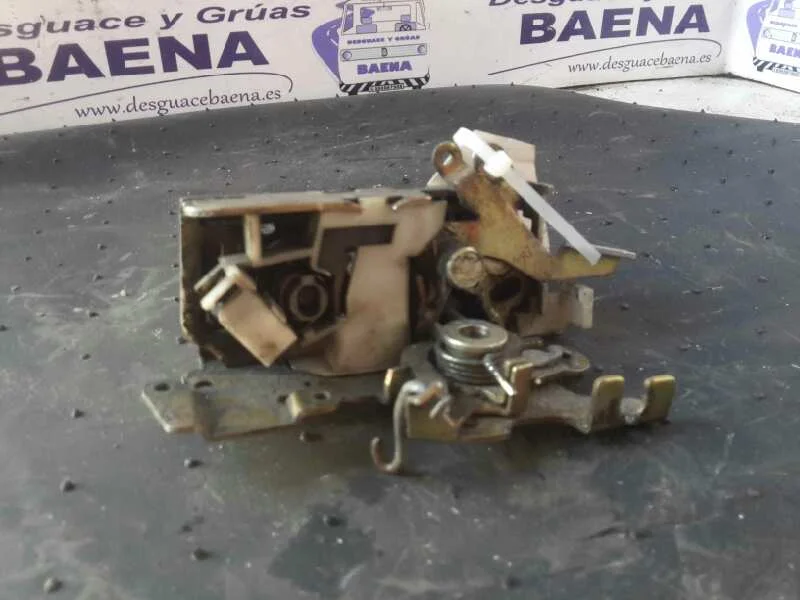 Foto de CERRADURA PUERTA DELANTERA DERECHA SIN MARCA SIN MODELO referencia 9017200235
