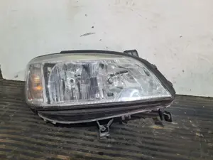 Foto de FARO DERECHO OPEL ZAFIRA A referencia 113321109NH foto 2
