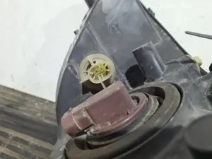 Foto de FARO IZQUIERDO OPEL ZAFIRA A referencia 9005U foto 9