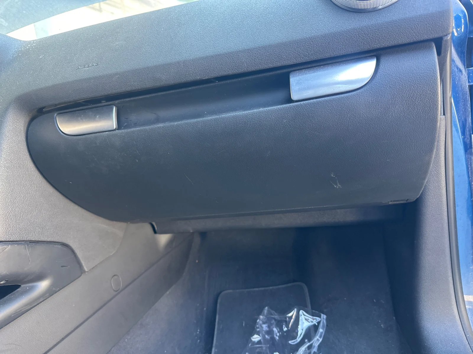 Foto de GUANTERA AUDI A3 SPORTBACK (8PA)