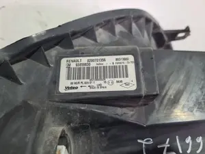 Foto de FARO DERECHO RENAULT TRAFIC II COMBI referencia 8200701356 foto 4