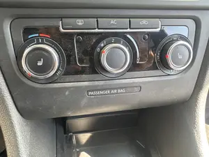 Foto de MANDO CALEFACCION / AIRE ACONDICIONADO VOLKSWAGEN GOLF VI (5K1)(10.2008)