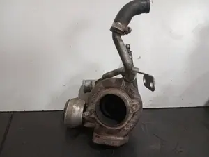 Foto de TURBOCOMPRESOR BMW SERIE 3 BERLINA (E46) referencia 700447-0007 foto 4
