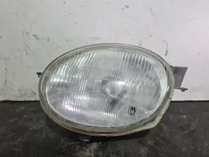 Foto de FARO IZQUIERDO TOYOTA COROLLA (E11)