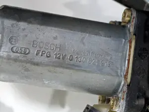 Foto de ELEVALUNAS DELANTERO DERECHO MERCEDES-BENZ CLK (BM 208) COUPE referencia 0130821919 foto 2