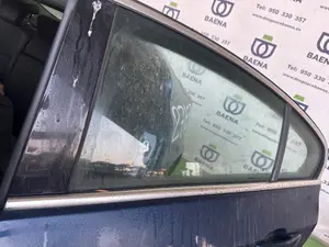 Foto de LUNA TRASERA IZQUIERDA OPEL INSIGNIA BERLINA
