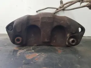 Foto de PINZA DE FRENO DELANTERA DERECHA NISSAN SIN MODELO foto 2