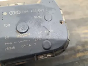 Foto de NO IDENTIFICADO VOLKSWAGEN GOLF V (1K1)(10.2003) referencia 06A133062C foto 2