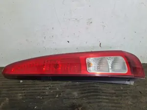 Foto de PILOTO TRASERO DERECHO FORD FUSION (CBK) referencia 6N1113N004A