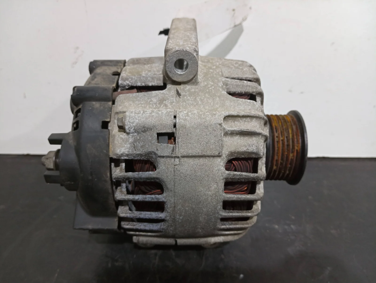 Foto de ALTERNADOR OPEL MERIVA B referencia 13586366