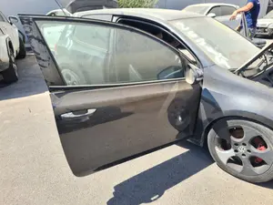 Foto de PUERTA DELANTERA DERECHA VOLKSWAGEN GOLF VI (5K1)(10.2008)