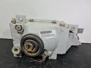 Foto de FARO IZQUIERDO FORD ESCORT BERL./TURNIER referencia 084311142L foto 2