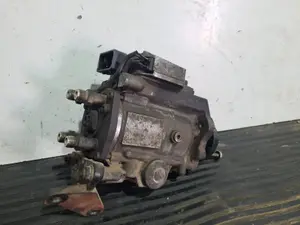 Foto de BOMBA INYECCION FORD MONDEO BERLINA (GE) referencia 1S7Q9A543TA foto 4