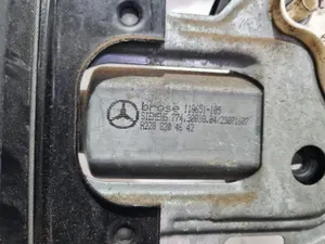 Foto de ELEVALUNAS DELANTERO IZQUIERDO MERCEDES-BENZ CLASE C (BM 203) BERLINA referencia A2037201546 foto 3