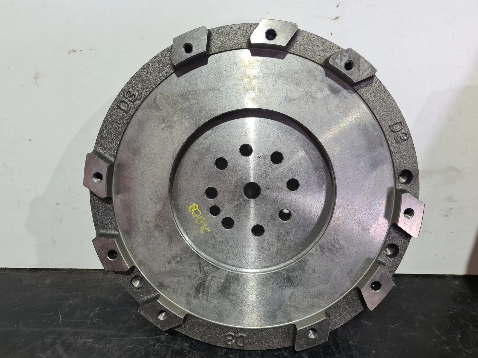 Foto de VOLANTE MOTOR SIN MARCA SIN MODELO referencia 2320027010