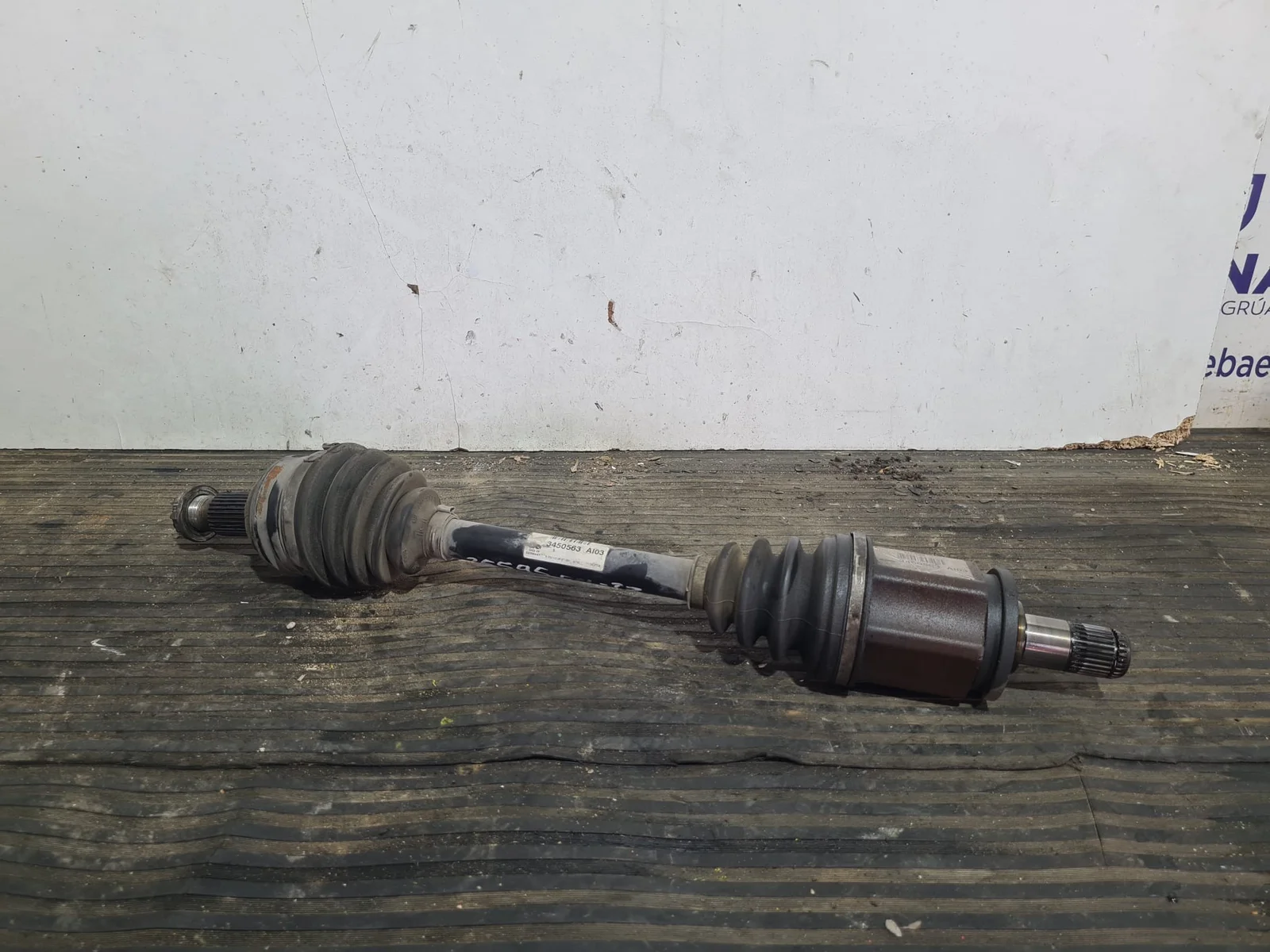 Foto de TRANSMISION DELANTERA IZQUIERDA BMW SERIE X3 (E83) referencia 8250130587081