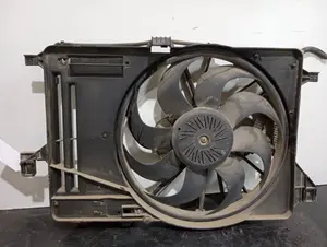 Foto de ELECTROVENTILADOR FORD FOCUS BERLINA (CB8) referencia CV618C607VA foto 3