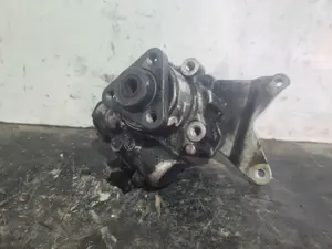 Foto de BOMBA DIRECCION BMW SERIE 5 BERLINA (E39) referencia 1095749 foto 4