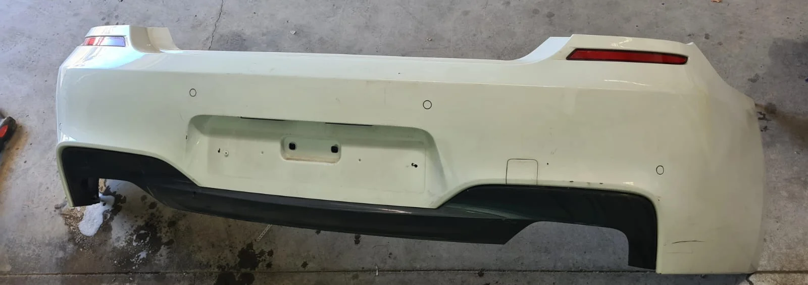 Foto de PARAGOLPES TRASERO BMW SERIE 6 COUPE (F13) referencia 155081007400
