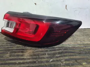 Foto de PILOTO TRASERO DERECHO RENAULT CLIO IV referencia 265504307R