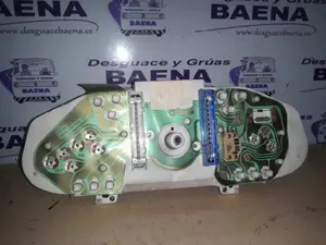 Foto de CUADRO INSTRUMENTOS FORD ESCORT BERL./TURNIER referencia 96FB10C956 foto 2