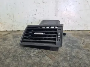 Foto de REJILLA AIREADORA AUDI A8 (4E) referencia 4E0820901