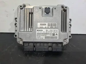 Foto de CENTRALITA MOTOR UCE PEUGEOT 307 BERLINA (S2) referencia 0281011863