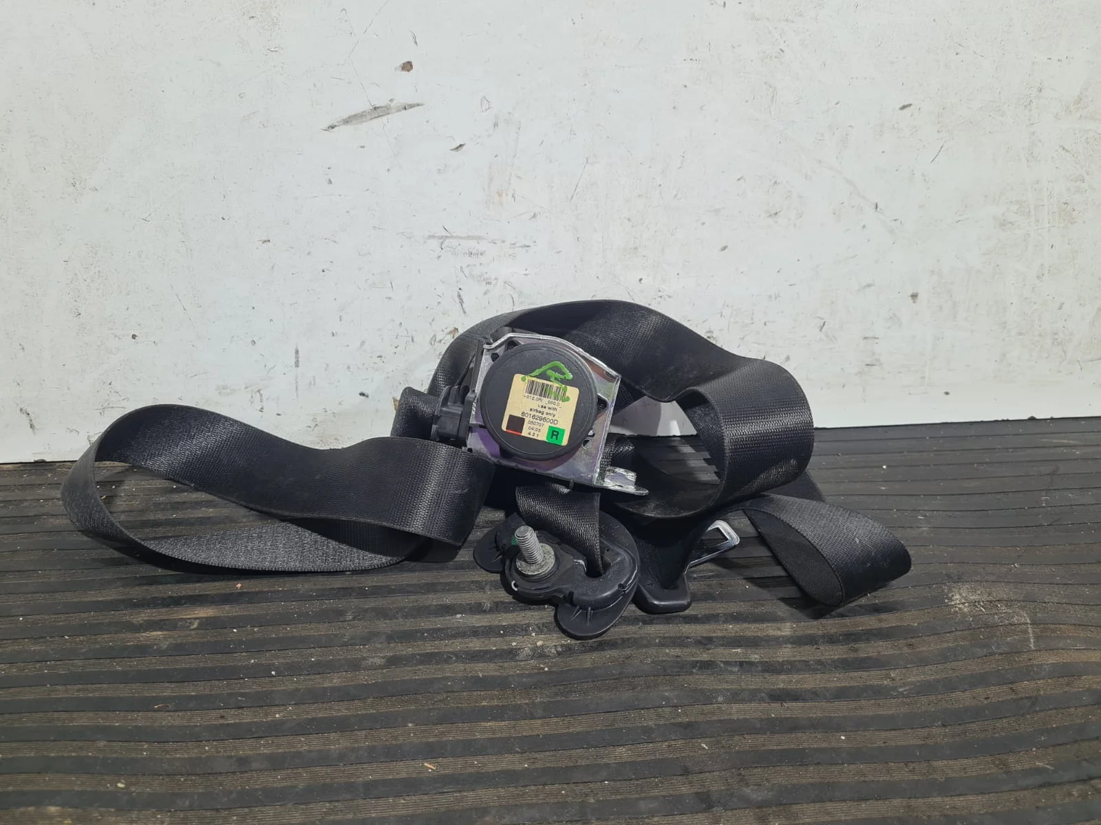 Foto de CERRADURA PUERTA DELANTERA DERECHA BMW SERIE 5 BERLINA (E60) referencia 601629600D