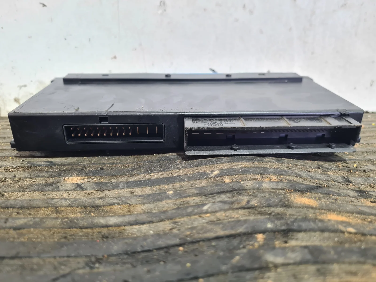 Foto de MODULO ELECTRONICO BMW SERIE 3 BERLINA (E90) referencia 10681810