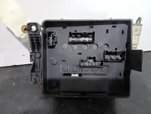 Foto de CAJA RELES / FUSIBLES HONDA CIVIC 5 PUERTAS (MA/MB) referencia 3825AST3G000 foto 2