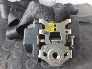 Foto de CINTURON SEGURIDAD DELANTERO DERECHO SUZUKI SWIFT (AGZ/AZH/NZ) referencia E034501 foto 6