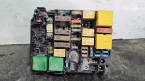 Foto de CAJA RELES / FUSIBLES CITROEN C-ELYSÉE referencia 9804848480