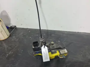 Foto de CERRADURA PUERTA DELANTERA DERECHA VOLVO S80 BERLINA