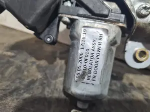 Foto de ELEVALUNAS TRASERO DERECHO TOYOTA COROLLA VERSO (R1) referencia 997250102 foto 4