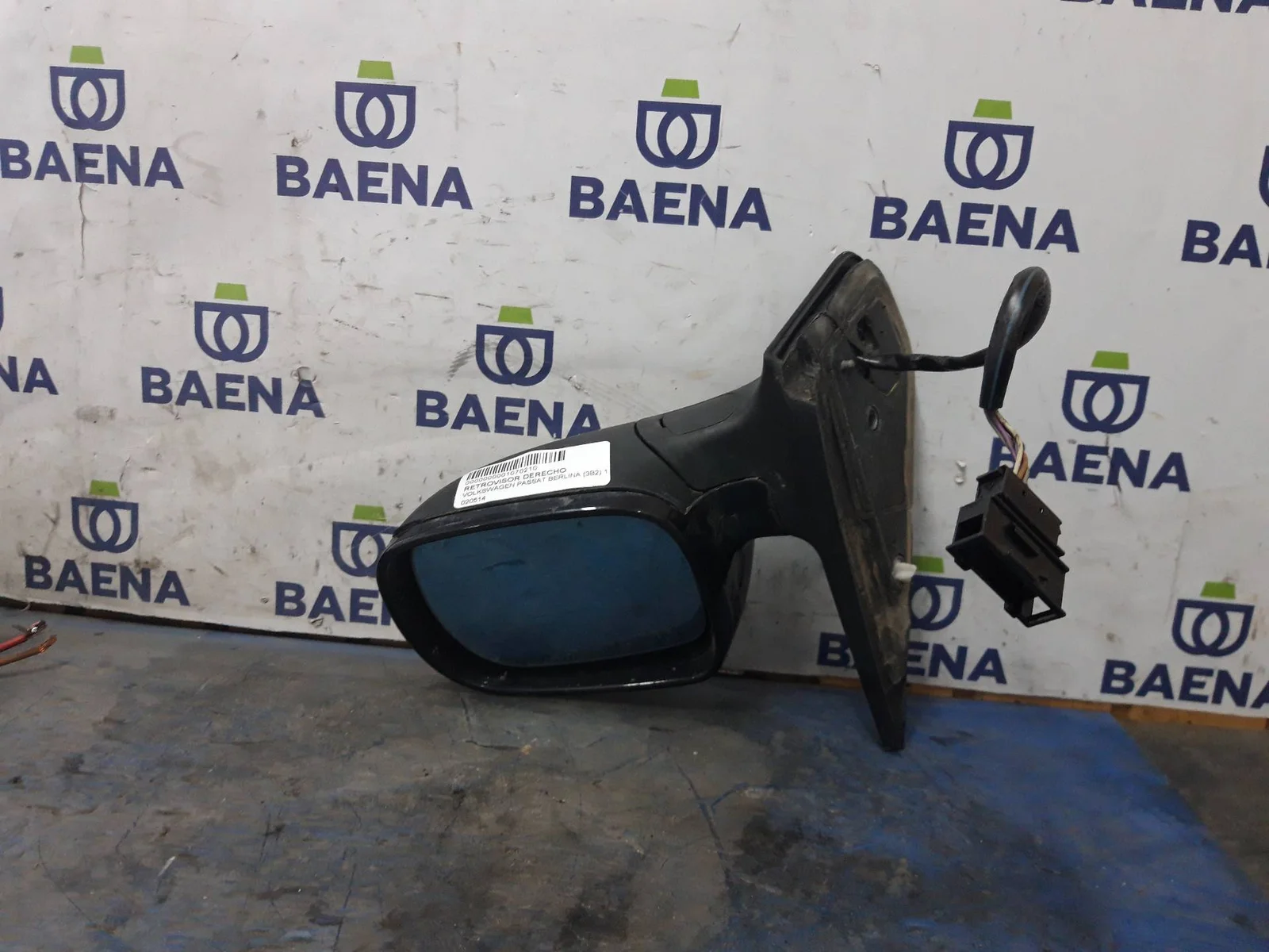 Foto de RETROVISOR DERECHO VOLKSWAGEN PASSAT BERLINA (3B2) referencia 020514