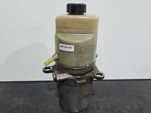 Foto de BOMBA SERVODIRECCION SIN MARCA SIN MODELO referencia 4M513K514AD