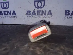 Foto de NO IDENTIFICADO VOLKSWAGEN GOLF IV BERLINA (1J1)(10.1997) referencia 1J3858472