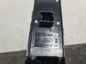 Foto de MANDO ELEVALUNAS DELANTERO IZQUIERDO FORD FOCUS BERLINA (CB8) referencia 5T14A132 foto 2
