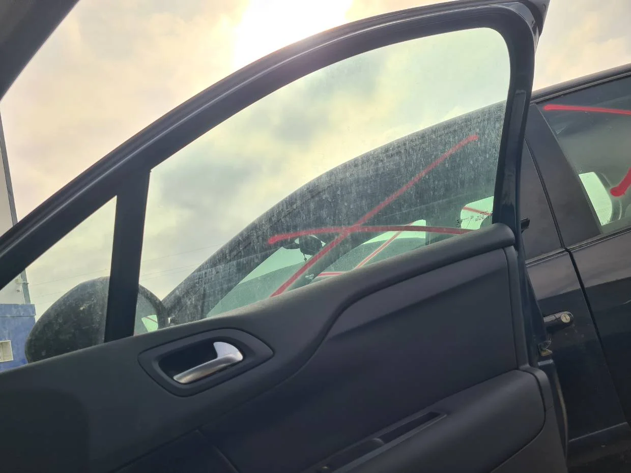 Foto de ELEVALUNAS DELANTERO DERECHO CITROEN C4 BERLINA