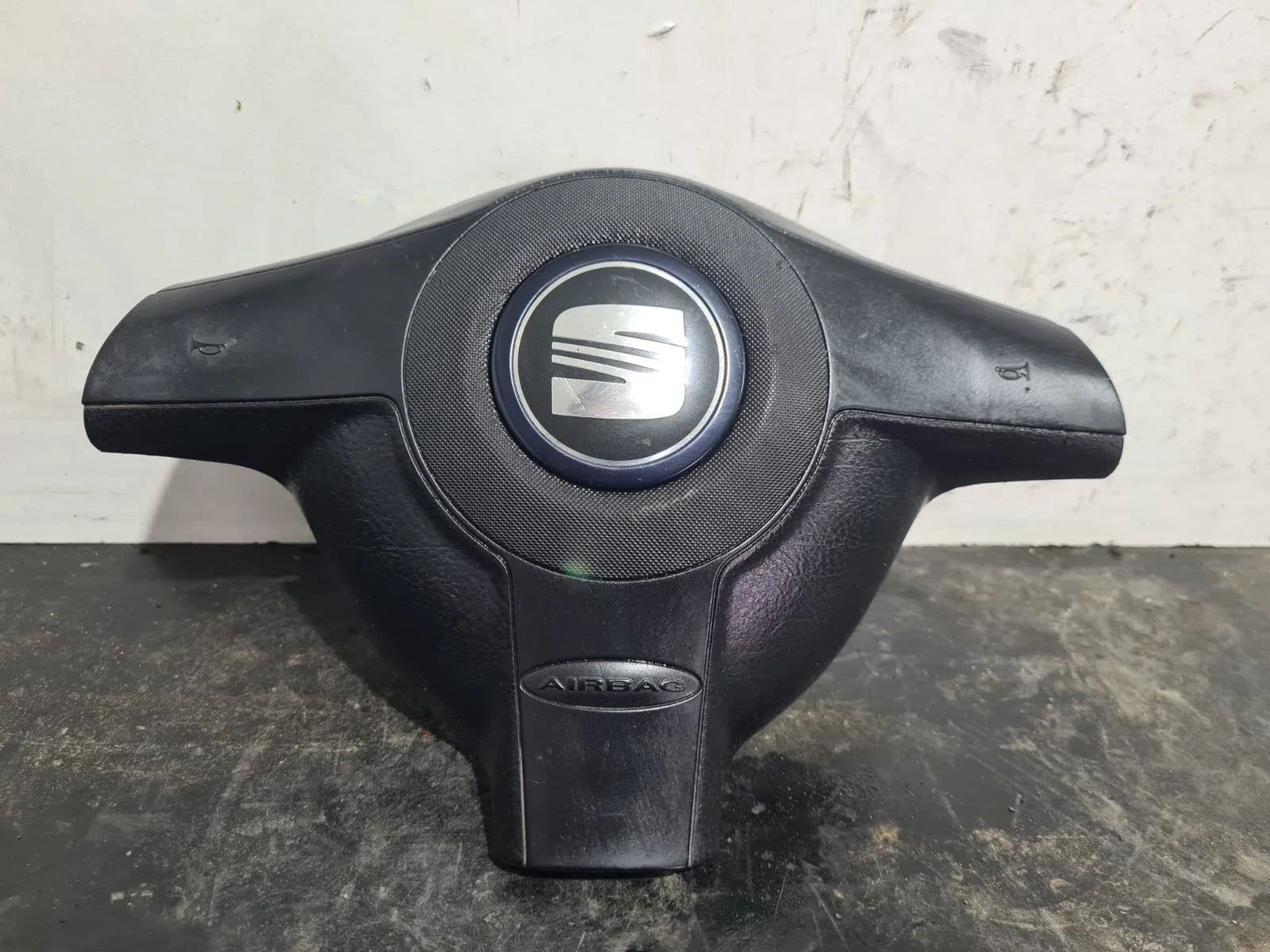 Foto de AIRBAG DELANTERO IZQUIERDO SEAT LEON (1M1) referencia 1M0880201