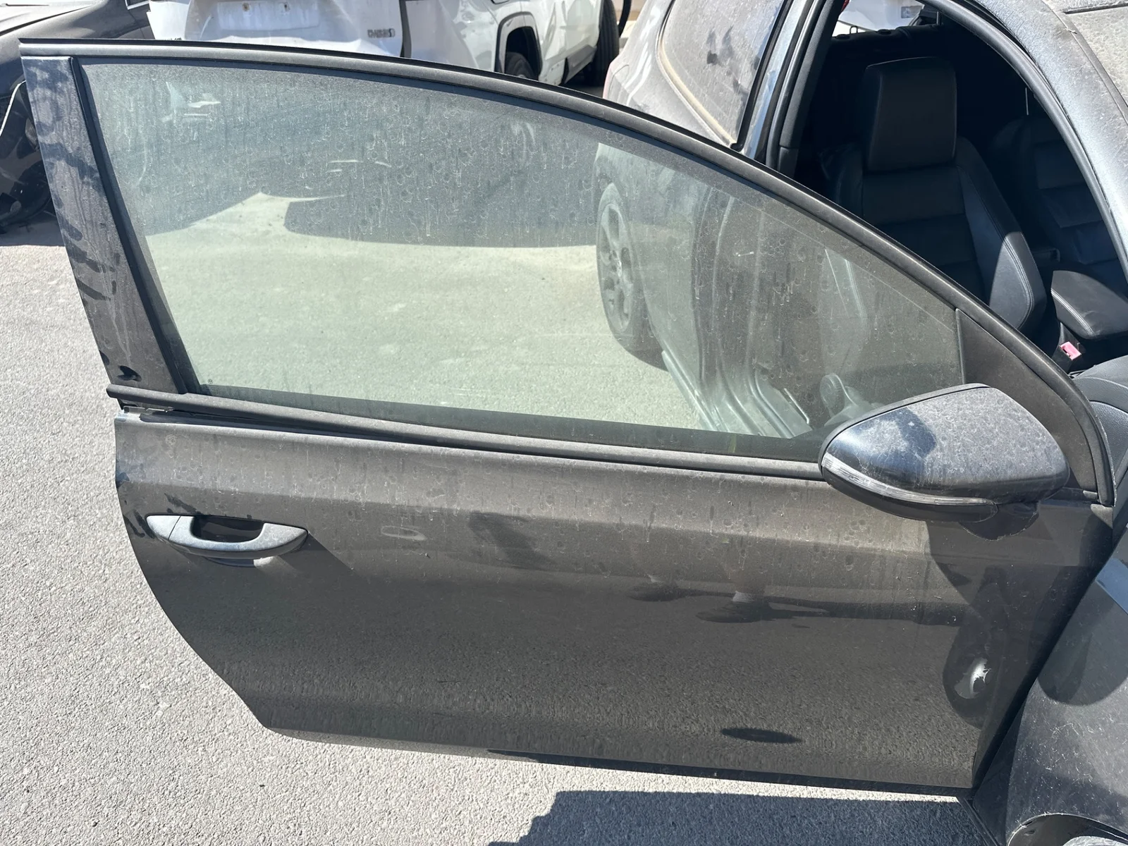 Foto de LUNA DELANTERA DERECHA VOLKSWAGEN GOLF VI (5K1)(10.2008)
