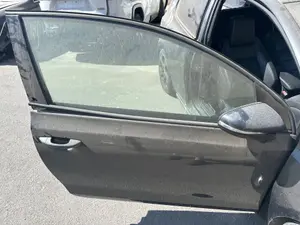 Foto de LUNA DELANTERA DERECHA VOLKSWAGEN GOLF VI (5K1)(10.2008)