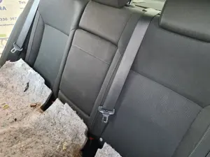 Foto de CINTURON SEGURIDAD TRASERO CENTRAL OPEL INSIGNIA BERLINA