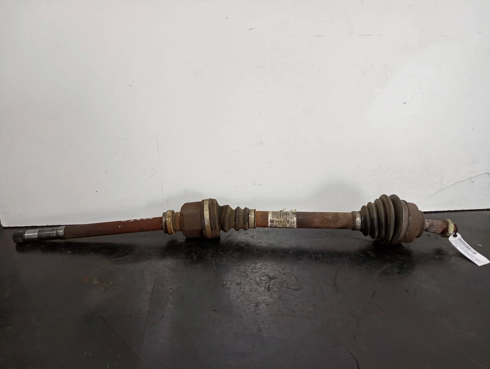 Foto de TRANSMISION DELANTERA DERECHA CITROEN C4 BERLINA referencia 9637117880