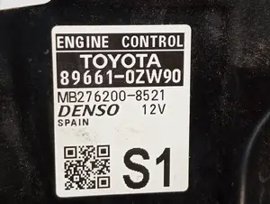 Foto de CENTRALITA MOTOR UCE TOYOTA COROLLA (E21) referencia 896610Z0W90 foto 4