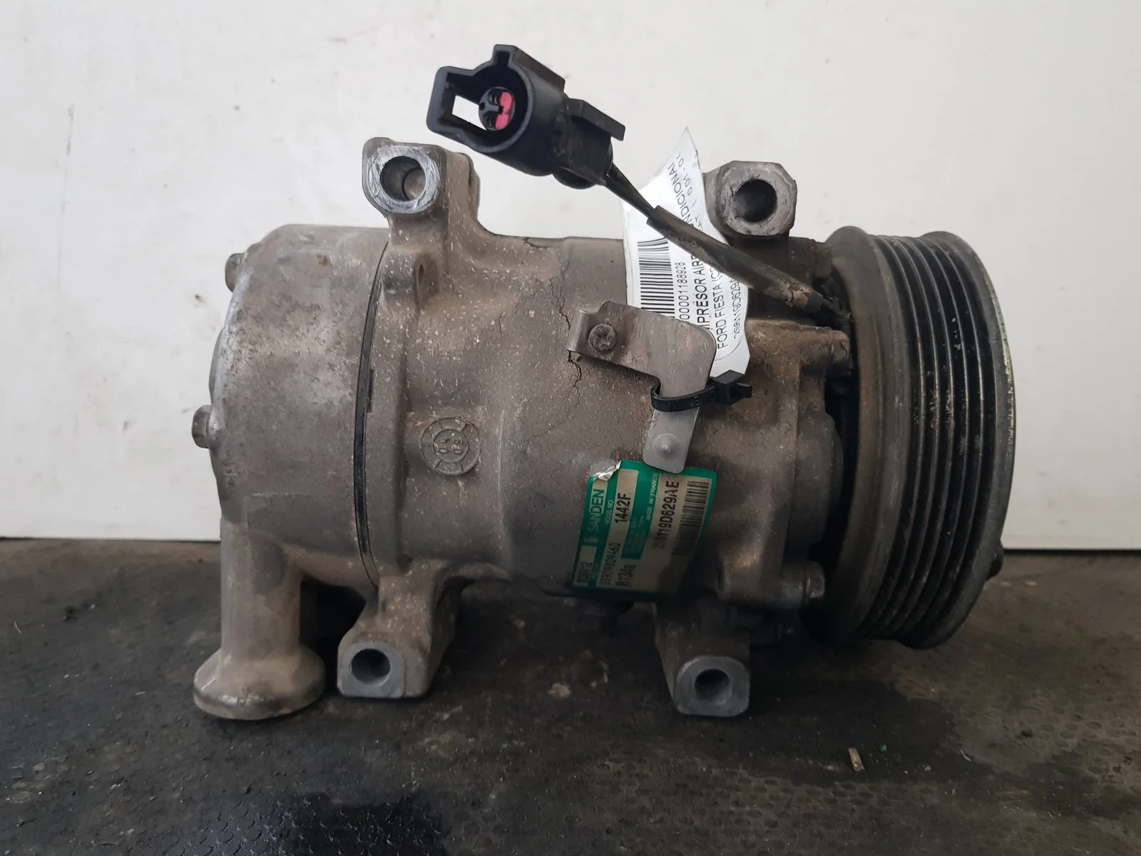 Foto de COMPRESOR AIRE ACONDICIONADO SIN MARCA SIN MODELO referencia 2S6119D629AE