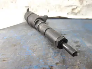 Foto de INYECTOR SIN MARCA SIN MODELO referencia 9640895380 foto 1